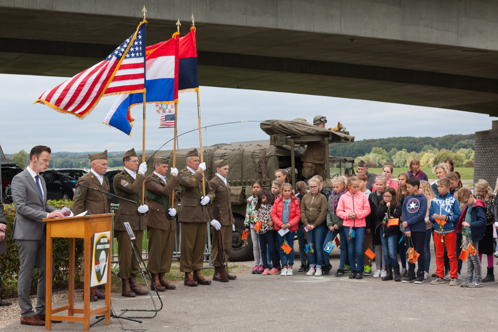 Herdenking monument 101st Airborne Division