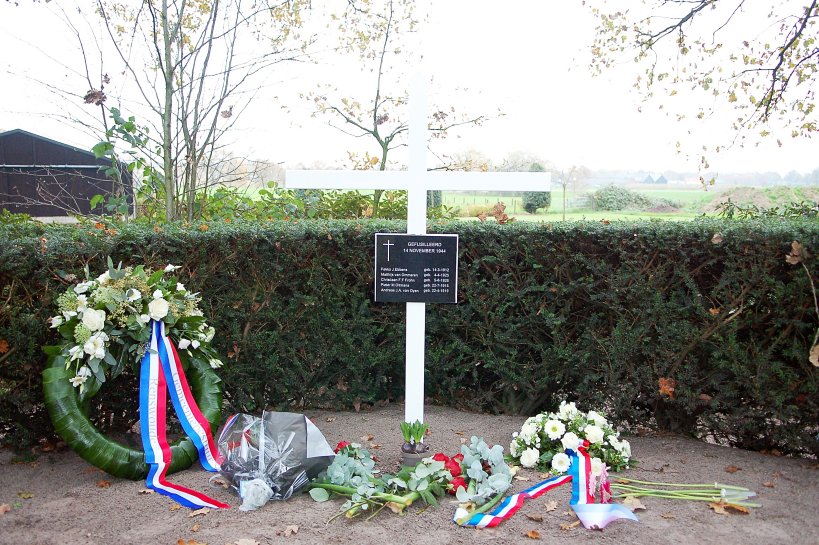 Fotoverslag herdenking gefusilleerden 14 november 1944 te Renswoude