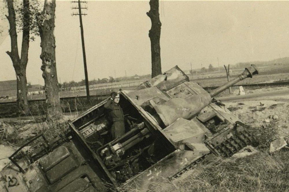 Foto's rond de bevrijding van Rosmalen