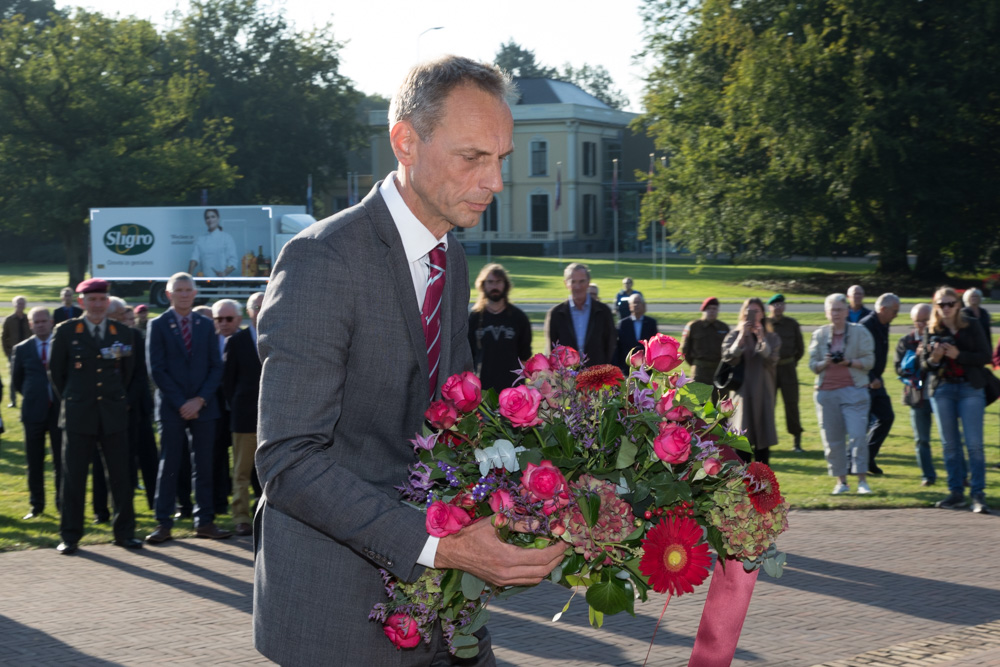 Fotoreportage Herdenking Airbornemonument 'De Naald' Oosterbeek