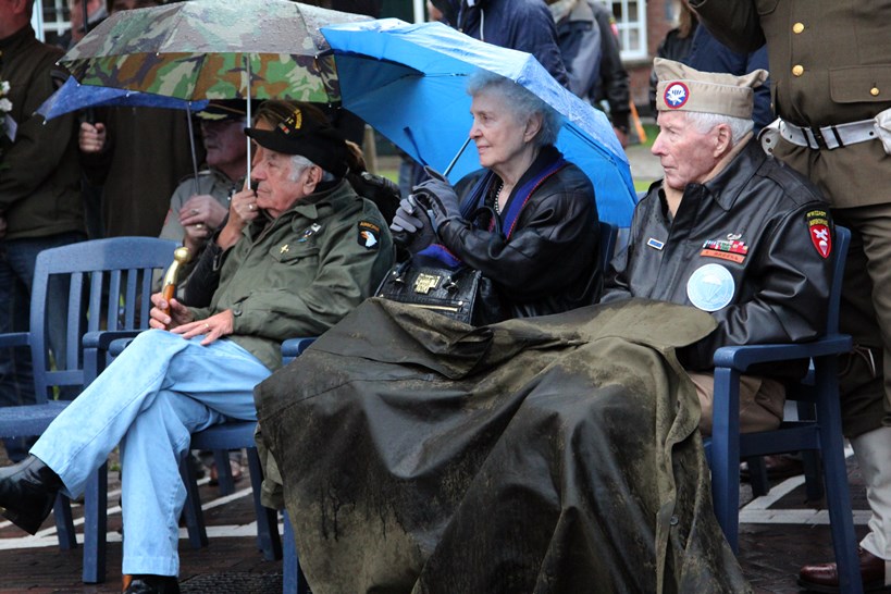 Fotoverslag Airborne Herdenking Eerde 2013