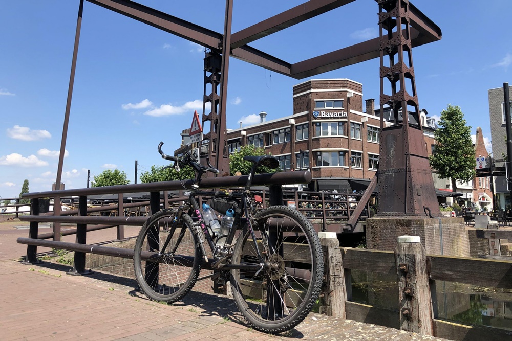 Fietsen door de Peel: Route 6 - Oorlog in Helmond