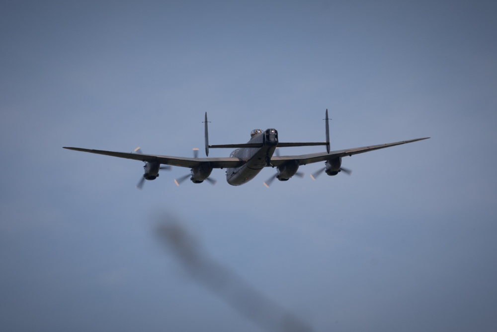 Lancaster bommenwerper maakte toch zijn jaarlijkse Fly-by