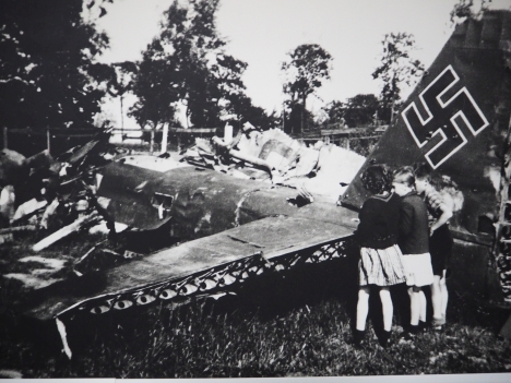 Tijdelijke tentoonstelling Luchtoorlog- en Verzetsmuseum CRASH '40-'45