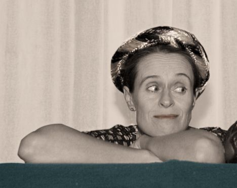 Toneelvoorstelling ‘Anna’s oorlog’ in kamp Vught