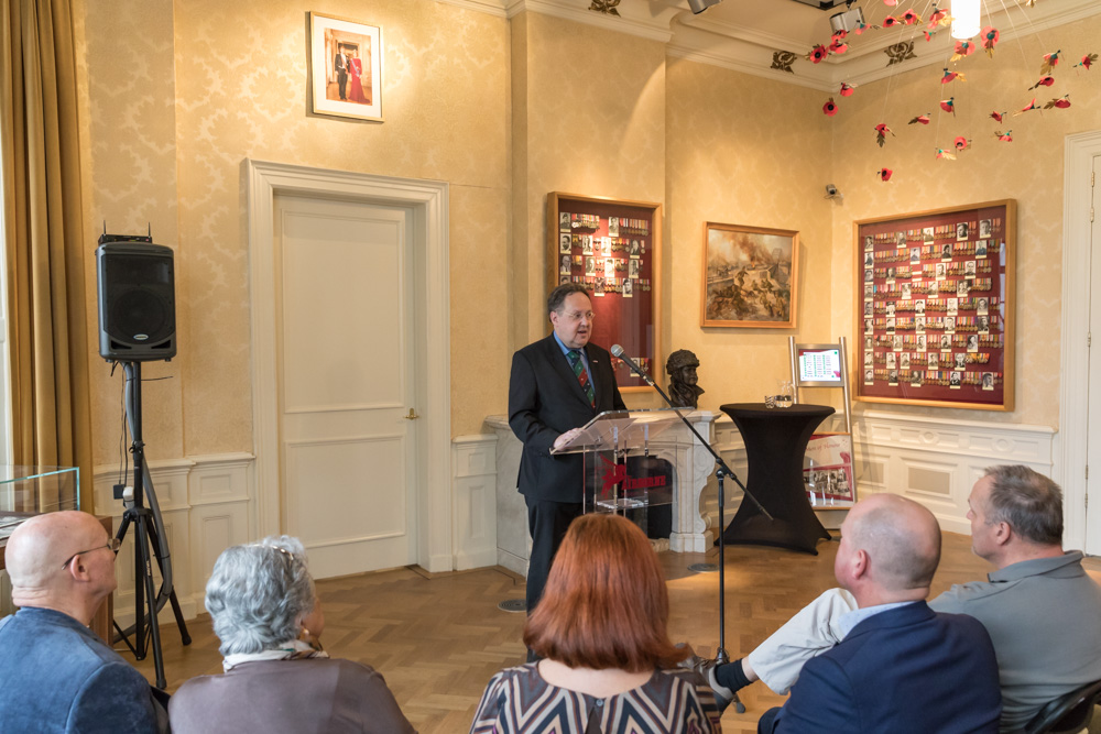 Lezing biografien van de twee oudste Ridders der Militaire Willems-Orde