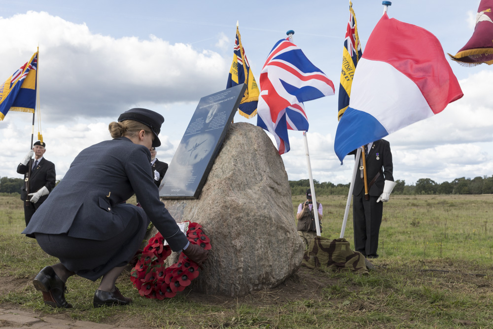 Photo Report Unveiling memorial Flt David Lord VC, DFC