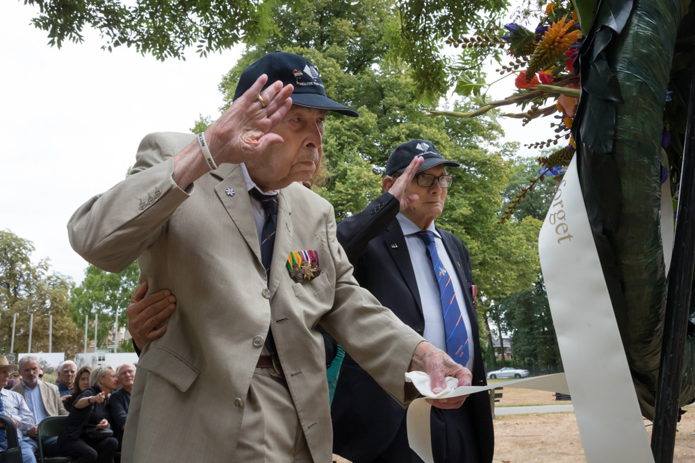 Fotoverslag Herdenking Dodenspoorwegen WO II op Bronbeek