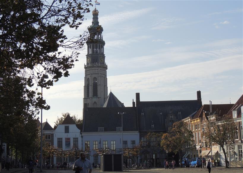 Herdenking bij de capitulatieplaquette op de Dam In Middelburg