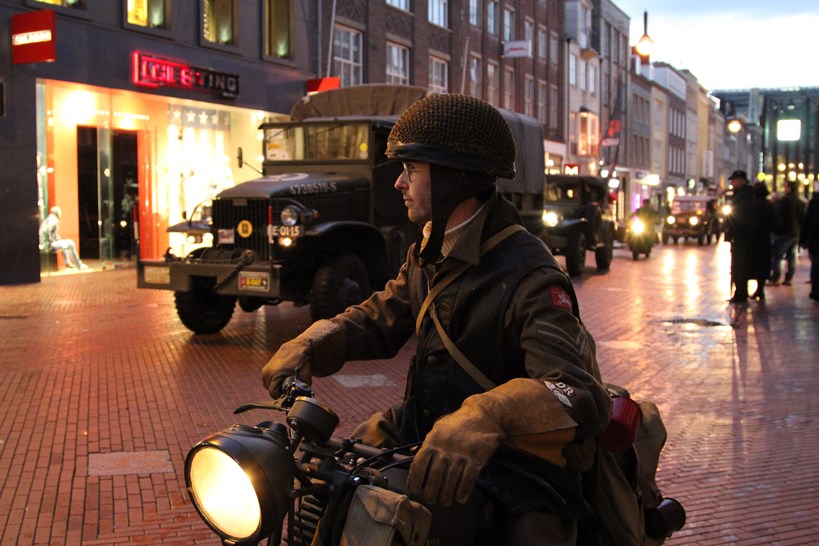 Fotoverslag Bevrijdingsdefil Eindhoven 2013