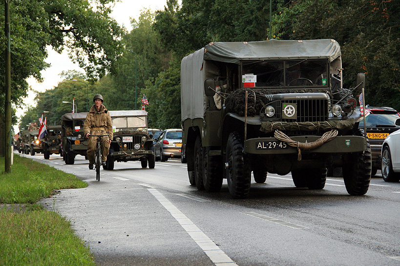 Fotoverslag Bevrijdingsdefil Eindhoven 2015