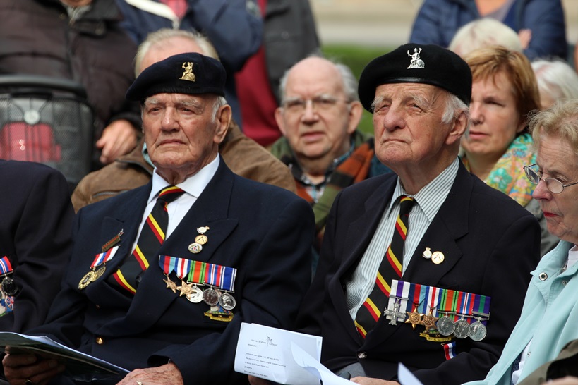 Fotoverslag herdenking Helmond 2014