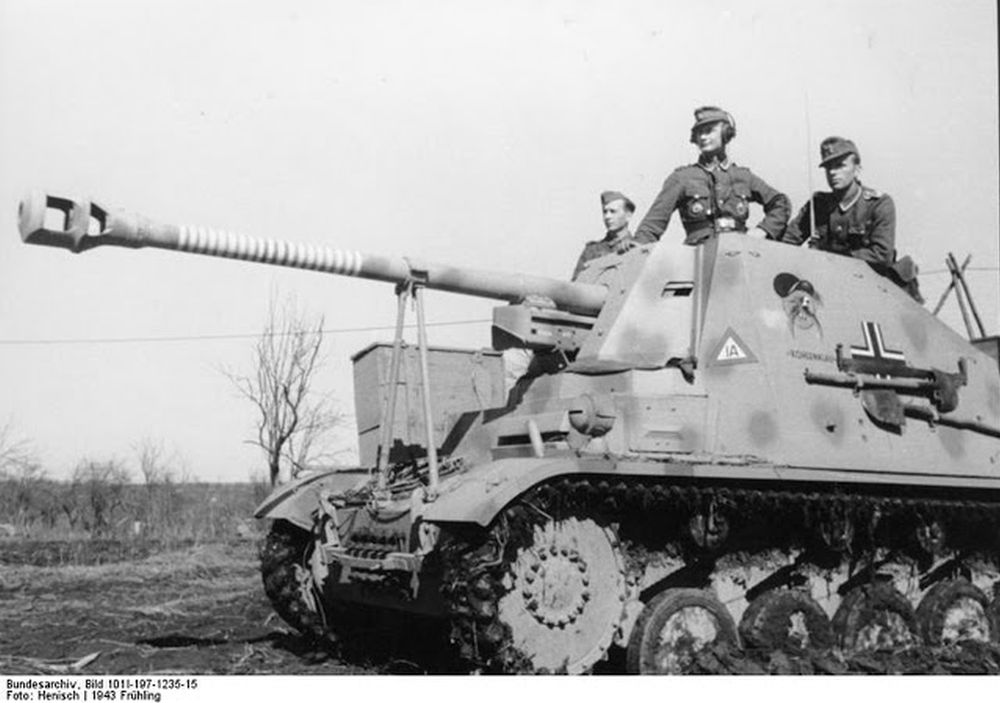 Bundesarchiv 101l-197-1235-15