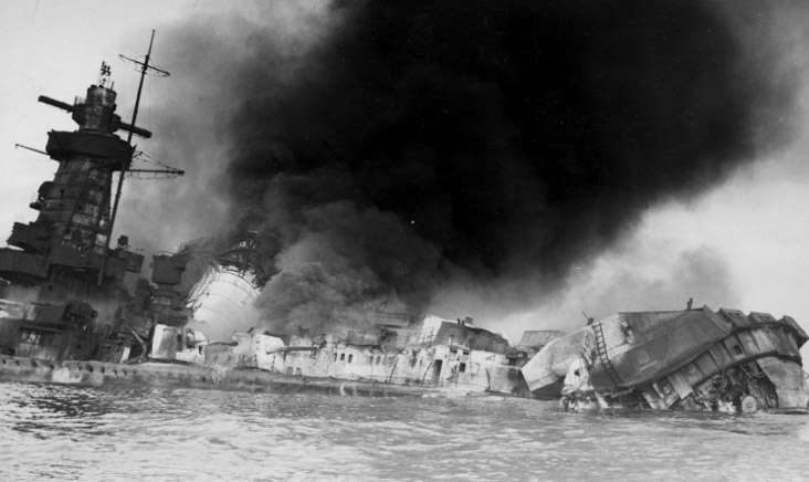 Photo: Admiral Graf Spee aflame.